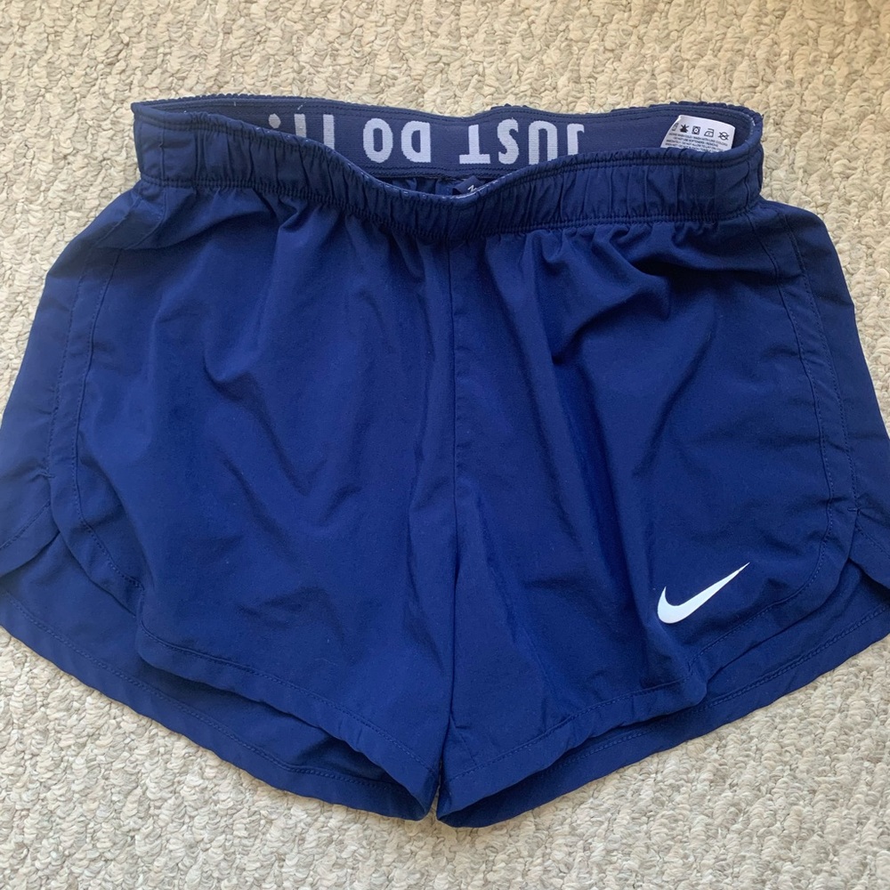 Small Navy Nike Exercise Shorts S Blue Tempo